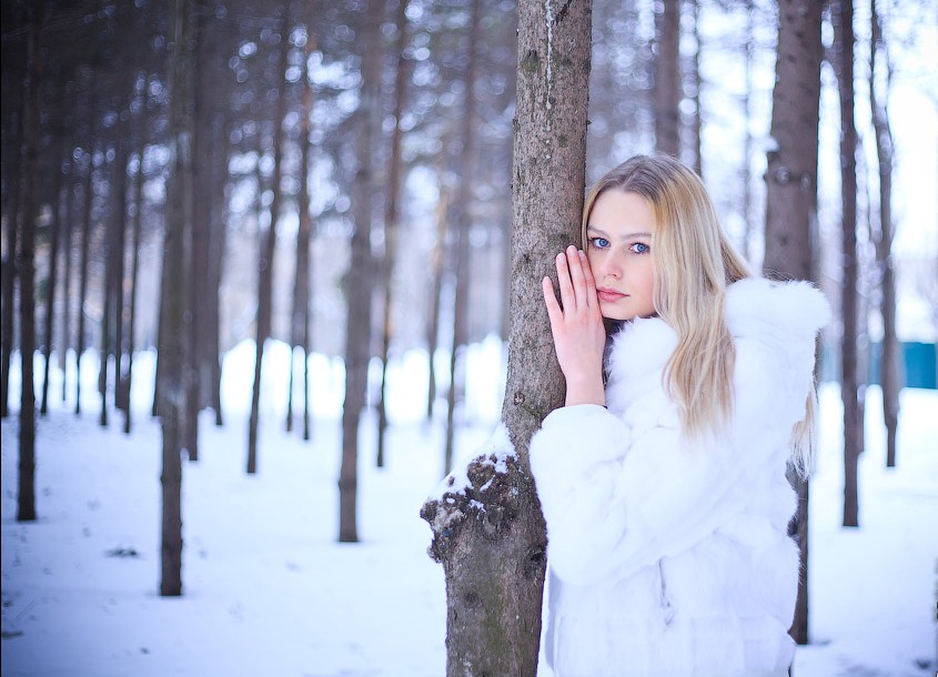 Фото В Зимнем Лесу Девушек Идеи